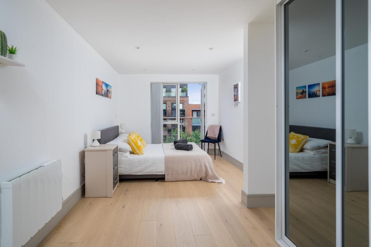 Modern London City Apartment - Victoria Line Ngoại thất bức ảnh