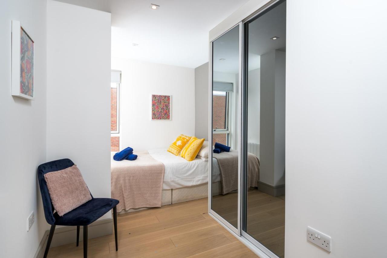 Modern London City Apartment - Victoria Line Ngoại thất bức ảnh